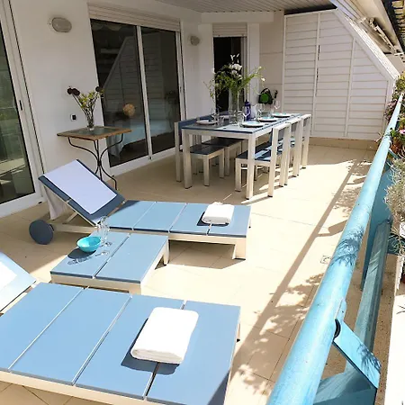 Tropicana Apartament *